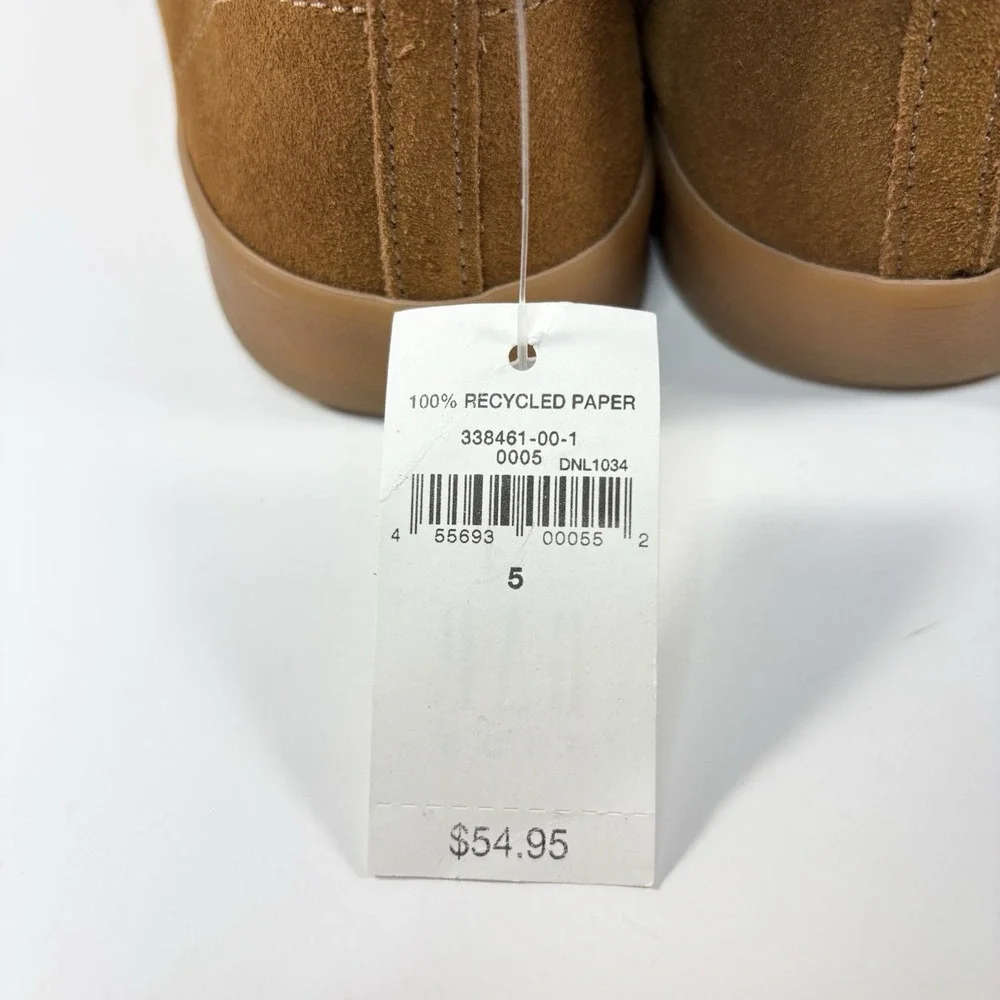 GAP suede chukka